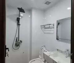 Chính chú đang muốn bán nhà Phố Phúc Lợi , 6 tầng giá sốc