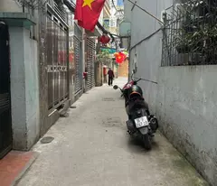 Nhà gần phố Hồ Tùng Mậu nhà 2 mặt thoáng
