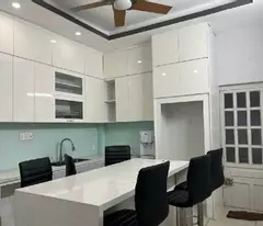 Nhà 4 tầng hẻm 803 Huỳnh Tấn Phát – Ô tô đỗ cửa, có sẵn dòng tiền