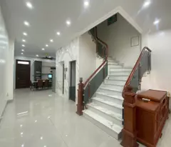 CHO THUÊ NHÀ ĐẸP  VÕ CƯỜNG CÓ THANG MÁY VÀ 6 PHÒNG NGỦ