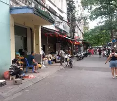 Bán nhà 1 tầng trung tâm phố chợ Thanh Xuân, Nguyễn Qúy Đức dt 100m2, mt 7m vị trí kinh doanh tốt