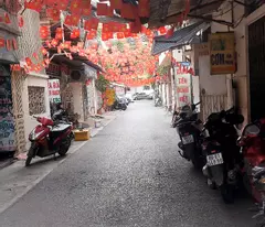 Bán nhà 1 tầng trung tâm phố chợ Thanh Xuân, Nguyễn Qúy Đức dt 100m2, mt 7m vị trí kinh doanh tốt
