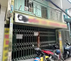 Nhà hẻm 4m ngay sát mặt tiền Dã Tượng P10Q8 P.Chánh Hưng