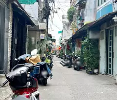 Nhà hẻm 4m ngay sát mặt tiền Dã Tượng P10Q8 P.Chánh Hưng