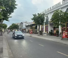 Thách thức đầu tư MT 20m gần Song Hành Q12 196m2 ngang 12m tặng GPXD 9 lầu+hầm 16 tỷ xíu.