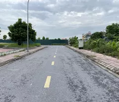 Đất Vàng Cự Khối: 71,5m2 - Đối diện Công viên, Hạ tầng 13m - Tiềm năng tăng giá vượt trội
