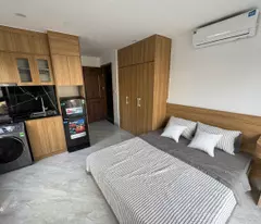 BÁN CĂN HỘ DỊCH VỤ Phố Đàm Quang Trung 100m2 X 8 tầng X 24.5 tỷ Long Biên-Hà Nội.