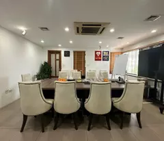 🏡LÔ GÓC NGUYỄN VĂN HUYÊN - Ô TÔ TRÁNH - NGÕ THÔNG - 8 TẦNG TM - KINH DOANH
