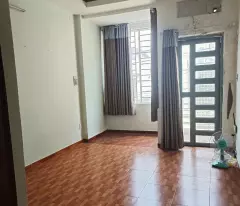 TÌM ĐÂU RA NHÀ 3 TẦNG ĐẸP - SÁT PHẠM VĂN ĐỒNG - CHỈ 8.6 TỶ