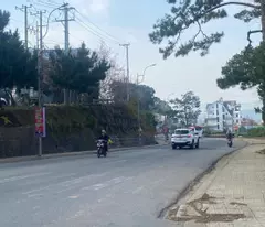 Cho thuê mặt bằng kinh doanh mặt tiền Hùng Vương Phường 9 Đà Lạt 10-12 triệu/tháng