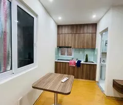 Tây Hồ – 40m2 – 6 Tầng Thang Máy – Ô Tô Đỗ Cổng – 30m Ra Phố Đi Bộ Trịnh Công Sơn – Chỉ 11.8 Tỷ
