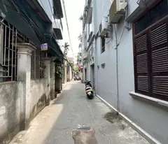 NHÀ MỚI THƯỢNG THANH – Ô TÔ ĐỖ CỔNG – CÓ SÂN RIÊNG – 5 TẦNG HIỆN ĐẠI – GIÁ 7.3 TỶ