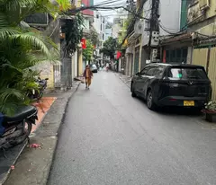 Bán nhà mặt phố Yên Lạc, Hai Bà Trưng 65m, 3 tầng, mt 5.6m. Giá: 25.2 tỷ. LH: 0937158386