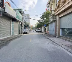Cần bán 55,1m2 đất mặt phố Giang Biên. Phù hợp xây Văn Phòng Kinh Doanh
