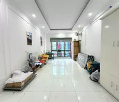17.45 TỶ, VỈA HÈ 5M KINH DOANH VÔ ĐỐI, BÁN NHÀ MẶT PHỐ CẦU GIẤY 35M2X3 TẦNG