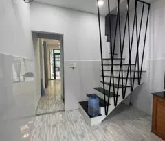 BÁN NHÀ 2 tầng HẺM Ô TÔ NGÔ ĐẾN NGAY CHỞ SƠN THUỶ VĨNH PHƯỚC