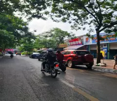 61m2 đất Trâu Quỳ, trục chính ô tô tránh lô góc kinh doanh chỉ 9 tỷ x nhỏ. Lh 0989894845