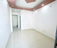 Nhà đúc: lửng/3lầu SHHC 154 Âu Dương Lân P3Q8