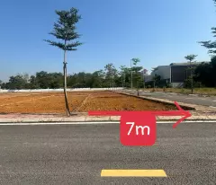 Bán đất sổ đỏ 138m2, 446 Quốc Oai, Hà Nội. Giá 50tr/m2. LH: 0969408828