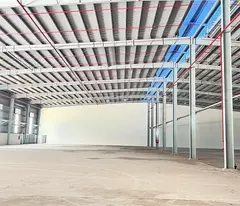 XT101 cho thuê nhà xưởng liền kề, khung thép chắc chắn, chiều cao tổng 17m. SX CNC