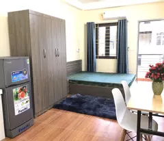 Cho thuê CCMN tại 171 Nguyễn Ngọc Vũ ban công thoáng - Trung Hòa