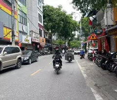 Siêu Hiếm - Lõi Ba Đình, nở hậu, 4 tầng, nội thất hiện đại, 5m ra ô tô tránh