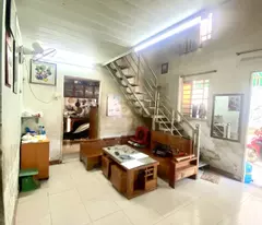 Bán nhà đường Nguyễn Thị Định, Phường Cát Lái, Q2, TP HCM. DT 105m2, cấp 4. Giá 7 tỷ. LH: