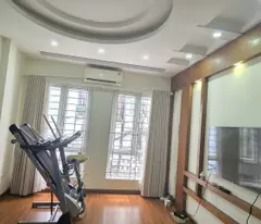 🏡 Bán nhà phố Nguyễn Khánh Toàn 40m2 5 tầng ô tô đỗ cửa giá 12,2 tỷ  🏡