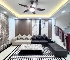 ✨ SIÊU PHẨM NHÀ PHỐ THẠCH BÀN – TRUNG TÂM CỔ LINH ✨