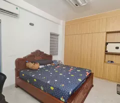 Hoa Hậu Lê Xá - Bát Tràng: 63,3m2 nhà 5 tầng thang máy, lô góc thoáng, đường ô tô tránh