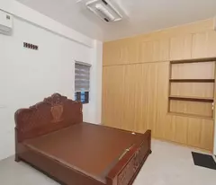Hoa Hậu Lê Xá - Bát Tràng: 63,3m2 nhà 5 tầng thang máy, lô góc thoáng, đường ô tô tránh