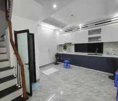 KHÂM THIÊN – NHÀ ĐẸP THANG MÁY – Ở NGAY – CHỈ 11.5 TỶ.