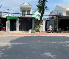 Cho thuê nhà nguyên căn mặt tiền đường lớn tại Thủ Dầu Một – vị trí đẹp, phù hợp ở kết hợp kinh
