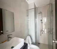 Bán Biệt Thự đường số 20, Phước Long B, Thủ Đức, TP HCM. DT 160m2, 3 Tầng. Giá 19.5 Tỷ
