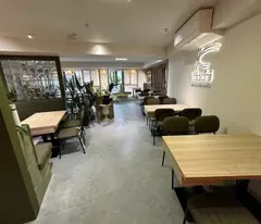 Mặt tiền Phạm Hùng Ngang 9m CHDV 65tr/ tháng, Aeon Mall Q8 -- 0931172218