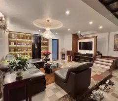 SIÊU PHẨM CCMN THỊNH HÀO – 55m2 – 8 TẦNG THANG MÁY – 12 PHÒNG KHÉP KÍN – DÒNG TIỀN CỰC KHỦNG