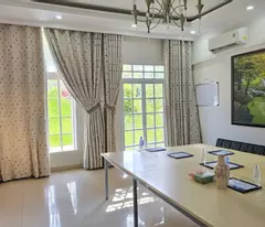 Bán nhà đường  357, Phước Long B, Q9, Thủ Đức, TP HCM. DT 100,2 m2, 3 tầng, sổ hồng. Giá 14.9 tỷ