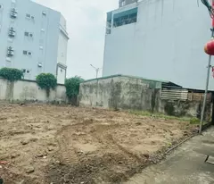 Hiếm, bay nhanh 100tr 1m đất Việt Hưng, ngõ rộng, 15m ra oto tránh, tiện ích ngập tràn