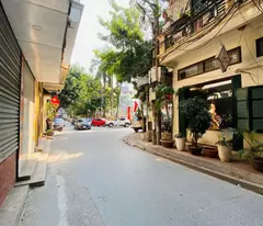 Nhà Cầu Giấy - Đẹp Mê Ly - Ô Tô Đỗ Cửa - Thang Máy Xịn - Kiến Trúc Hiện Đại, Ở Là Mê Ngay