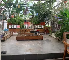 CẦN CHO THUÊ NHÀ 5 TẦNG TẠI HOÀNG VĂN THÁI THANH XUÂN ( ra Nguyễn Trãi 5 phút)