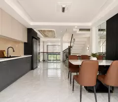 Bán nhà mặt tiền đường số 5A chợ Bình Long, 70m 2, kế bên aeon tân phú,nhà mới tinh 5 lầu đường 8m