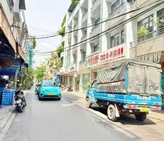Nhà Đồng Xoài gần chợ Hoàng Hoa Thám, kết nối T3