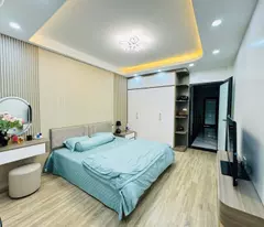 BÁN NHÀ 5 TẦNG-THANG MÁY Phố Nguyễn Sơn-Long Biên 60m2 X13.8 tỷ.