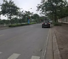 🚨 LONG BIÊN GIỜ TOÀN ĐẤT 1X TỶ/M2…
MÀ VẪN CÒN LÔ 68M² Ô TÔ VÀO ĐẤT CHỈ NHỈNH 8,X TỶ? 😳