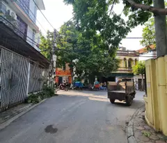 40m2 đất Lệ Chi, Gia Lâm, mt 4m, đường 5m chỉ hơn 3 tỷ. Lh 0989894845