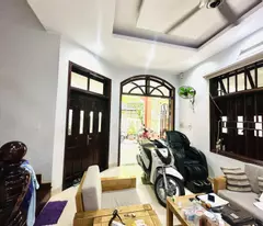 Bán Biệt Thự đường số 10, Phường Phước Long B, Q9, Thủ Đức, TP HCM. DT  178m2, 3 tầng. Giá 24.3 Tỷ