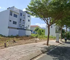 Cần bán nhanh đất nền dự án Mipeco Nha Trang 8,6 tỷ nay hạ chỉ còn 8tỷ - DT: 90m2 - lh: 0905724084