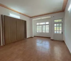 Cho Thuê Nhà Nguyên Căn Đường 2/9 Đà Nẵng 4 Tầng Có Thang Máy, dt 175m² giá tốt