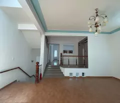Cho Thuê Nhà Mặt Tiền Đường 2/9 Hải Châu Đà Nẵng ngang 7m, 4 Tầng, Có Thang Máy