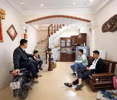 BÁN NHÀ LỆNH CƯ KHÂM THIÊN TRUNG TÂM ĐỐNG ĐA 26M 5 TẦNG MT3m 5,2 TỶ TIỆN ÍCH ĐẦY ĐỦ